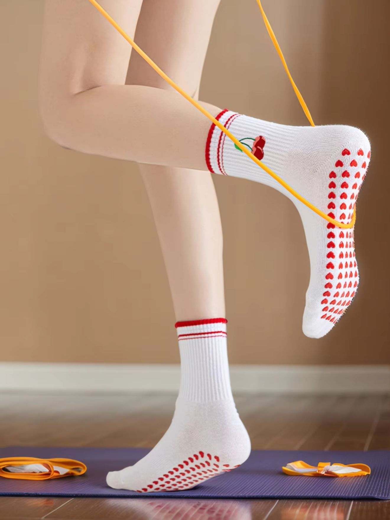 Medias Para Pilates Y Yoga - 1組のクロスボーダープロフェッショナルヨガソックス、コットンストラップ付きシリコン滑り止めピラティスフィットネスダンスフロアソックス