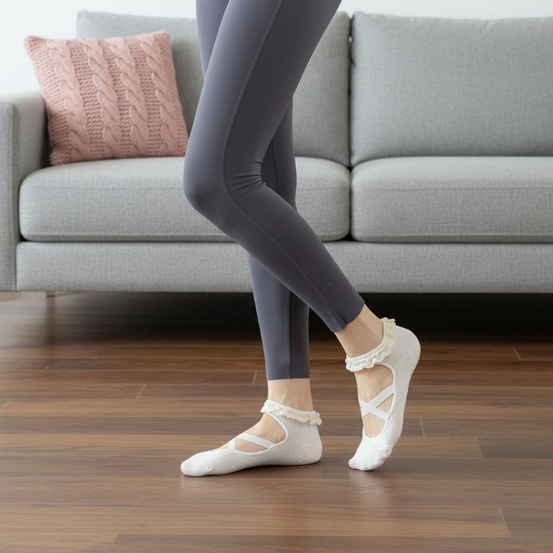 Pilates & Yoga Vida - 1足組のかわいいレースワークピラティスソックス、プリンセス風女性用ヨガソックス、プロ仕様のバックレス通気性滑り止めバレエスポーツソックス
